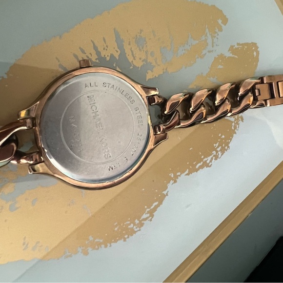 Michael Kors Stainless Steel Bracelet Watch MK3223 - Picture 6 of 10